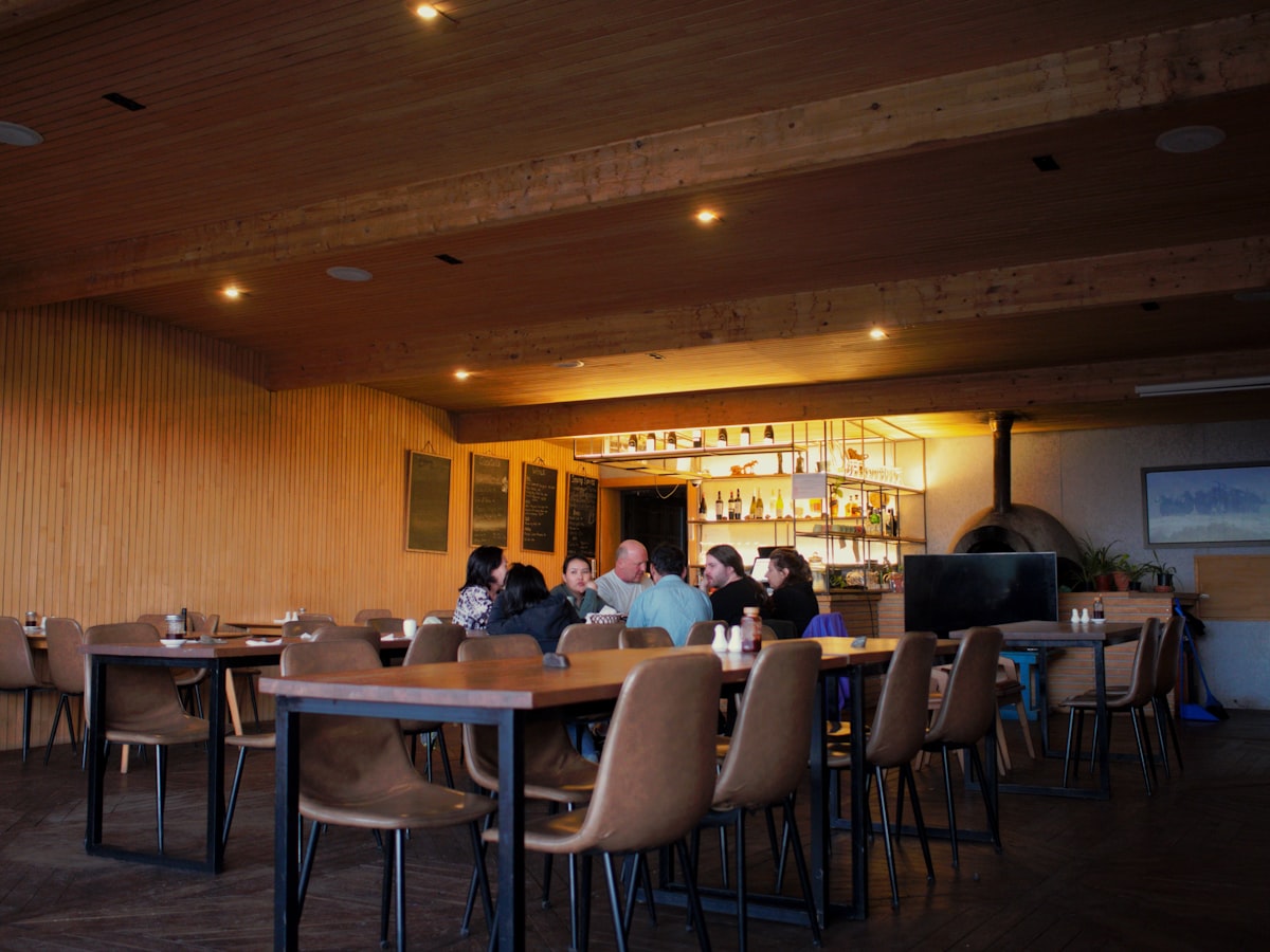 Top-quartile wineries grew DTC revenue 22% while the median was flat